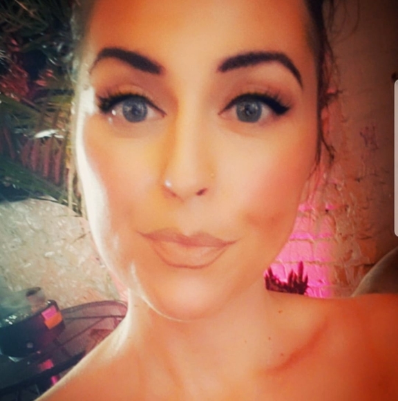 mandagirl44dwm